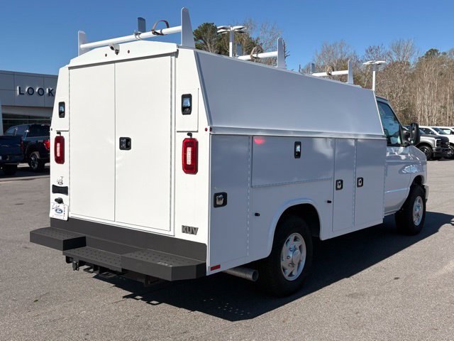 New 2025 Ford E-350 and Econoline 350 Super Duty w/ Power Equipment Group RWD image 5