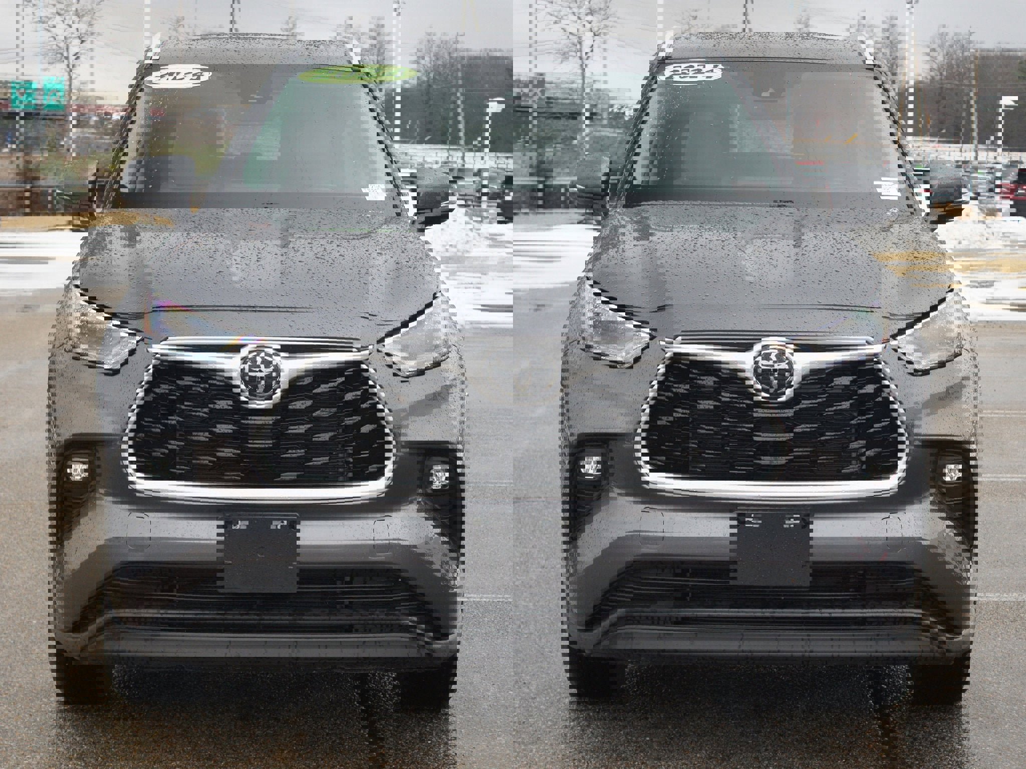 Used 2024 Toyota Highlander XLE image 26