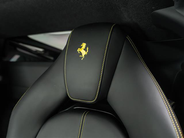 Used 2021 Ferrari F8 Tributo RWD image 26