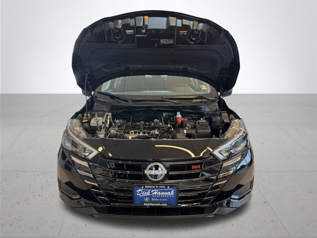 New 2025 Nissan Versa SR w/ Trunk Package FWD image 4