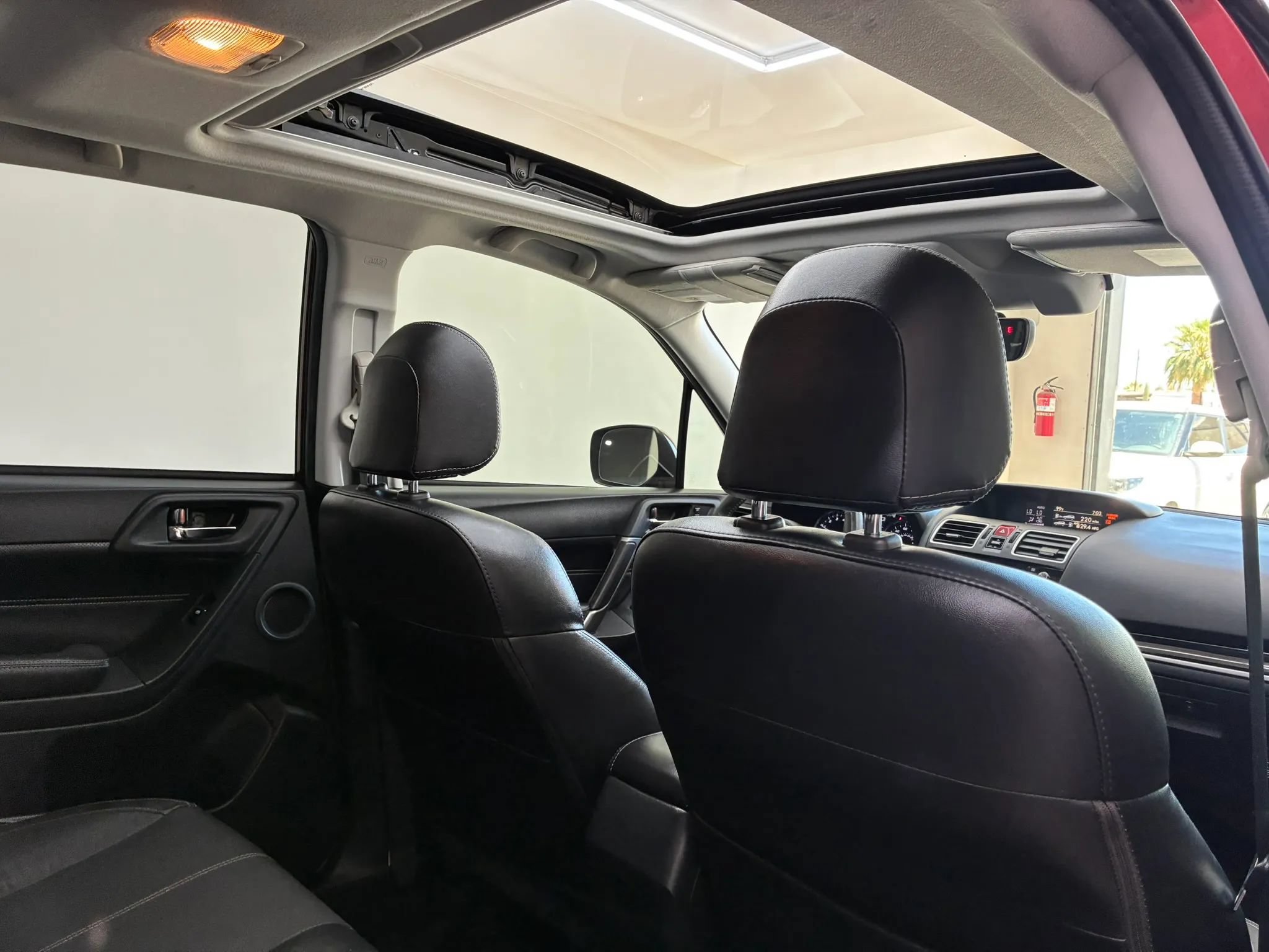 Used 2017 Subaru Forester 2.5i Touring AWD/4WD image 22