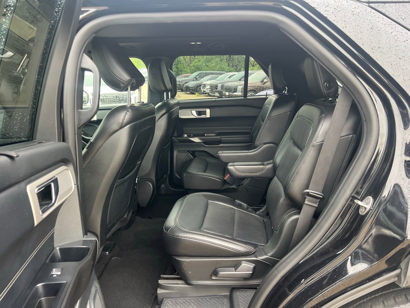 Used 2020 Ford Explorer Limited RWD image 19