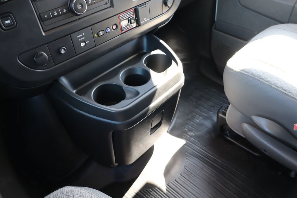 New 2026 Chevrolet Express 3500 w/ Power Convenience Package image 19