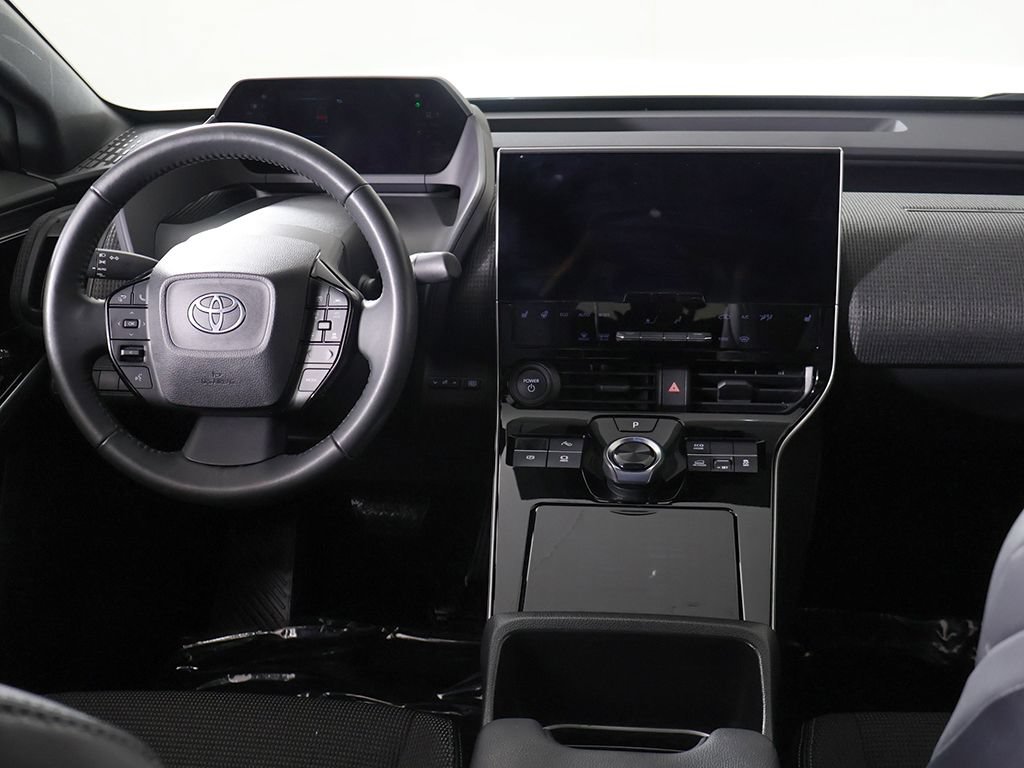 Used 2023 Toyota bZ4X AWD w/ Weather Package image 33