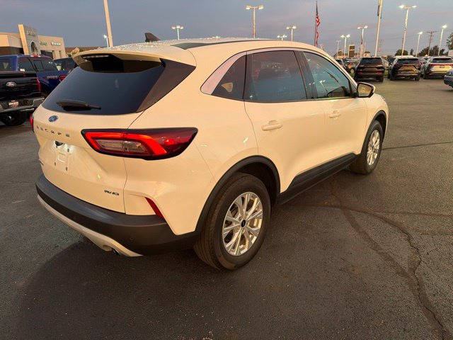 Used 2023 Ford Escape Active w/ Tech Pack #2 AWD/4WD image 10