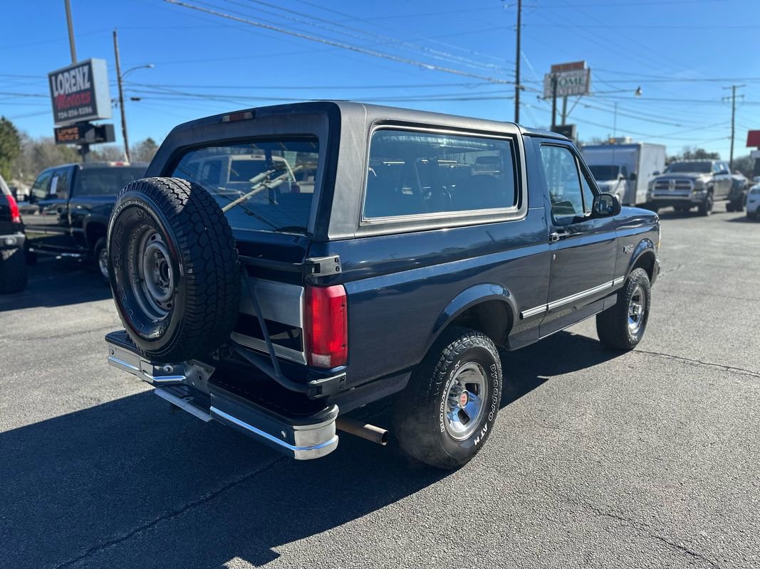 Used 1993 Ford Bronco XLT image 5