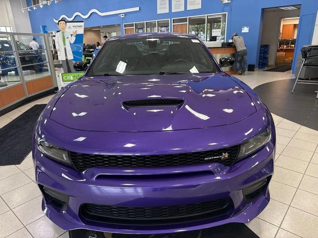Used 2023 Dodge Charger Scat Pack RWD image 2