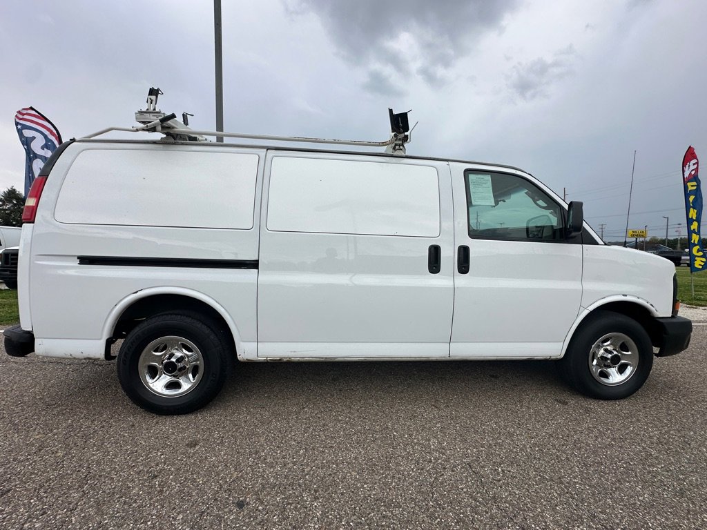 Used 2007 Chevrolet Express 1500 image 19