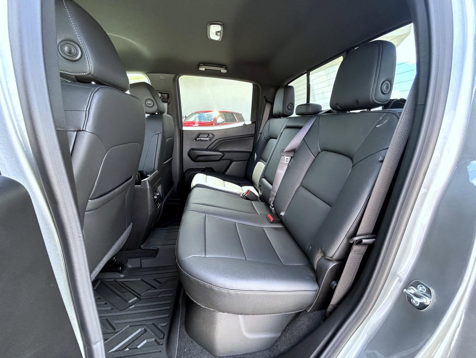 New 2026 Chevrolet Colorado LT w/ LT Convenience Package image 19