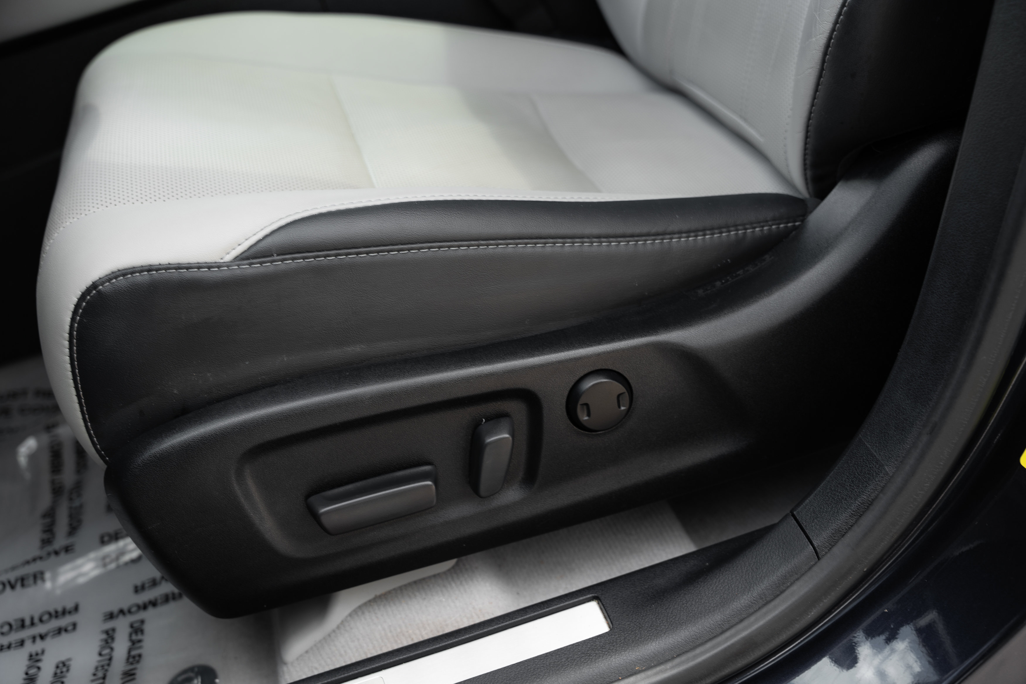 Used 2017 Lexus RX 350 AWD w/ Premium Package image 23