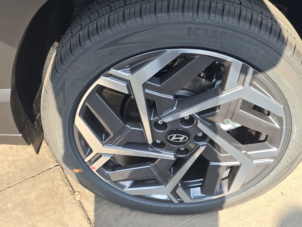 New 2026 Hyundai Kona SEL Premium FWD image 30