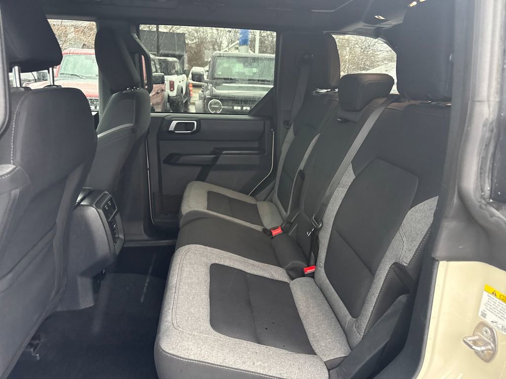 Used 2025 Ford Bronco Big Bend AWD/4WD image 15