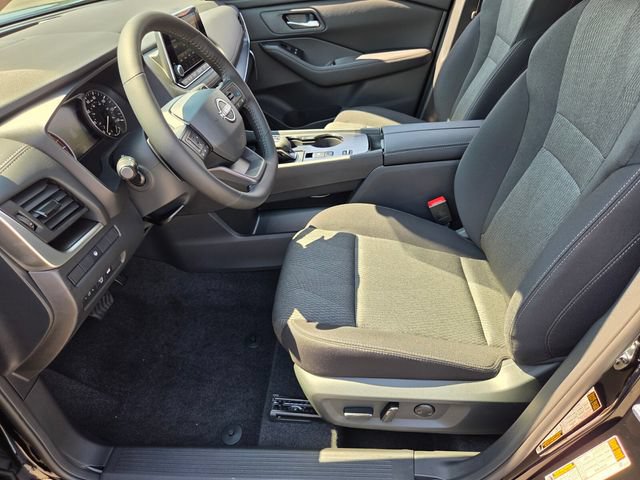 New 2026 Nissan Rogue SV FWD image 10