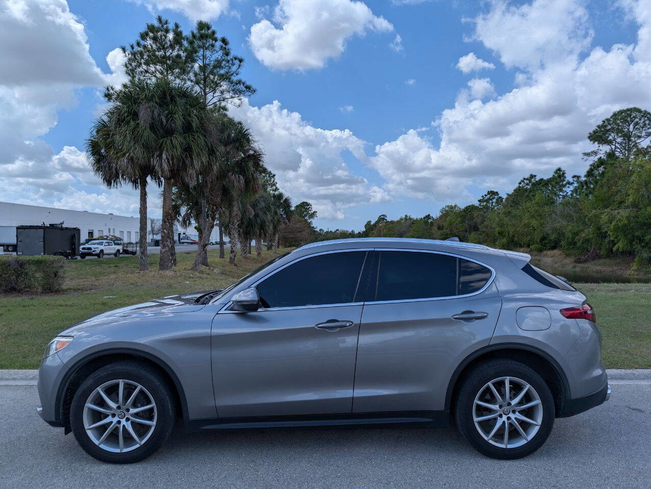 Used 2018 Alfa Romeo Stelvio Ti image 9