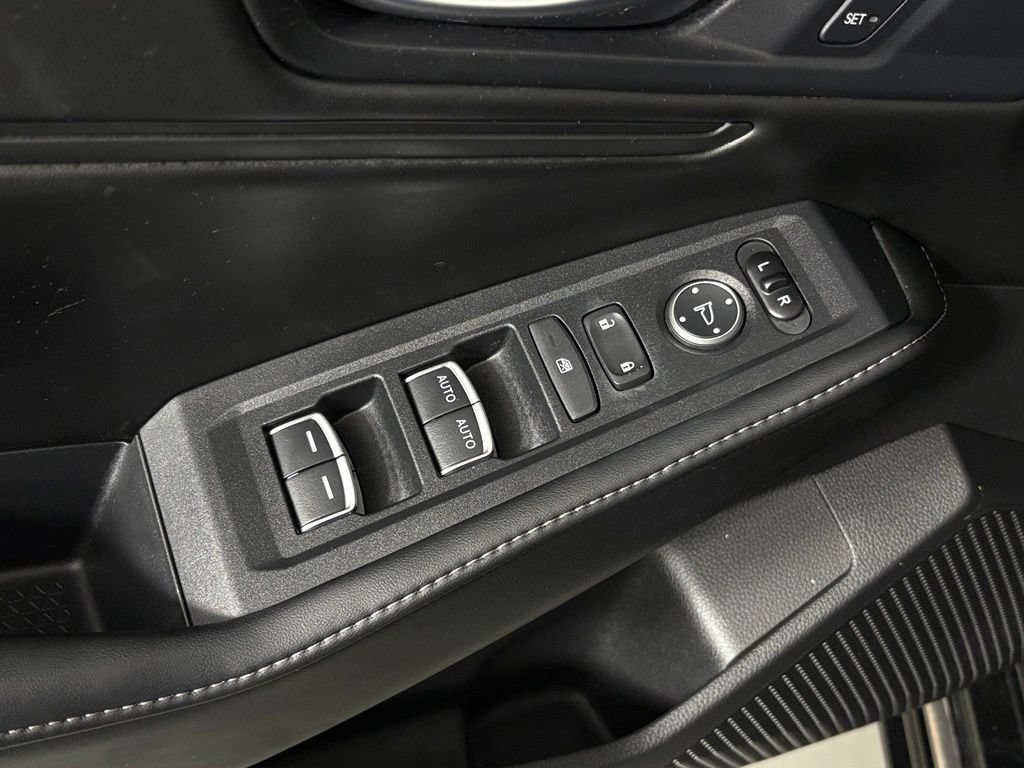 Used 2023 Honda Accord Sport image 13
