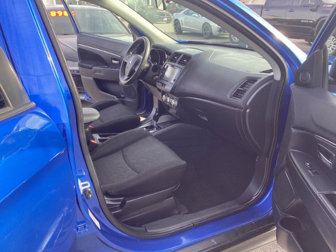 Used 2020 Mitsubishi Outlander Sport ES image 8