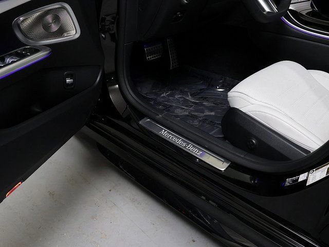 Certified 2026 Mercedes-Benz C 300 4MATIC Sedan image 25