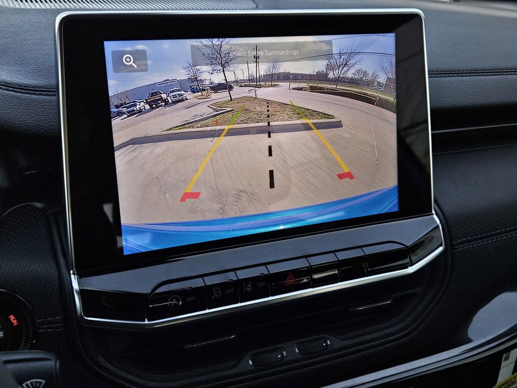 New 2026 Jeep Compass Latitude image 19