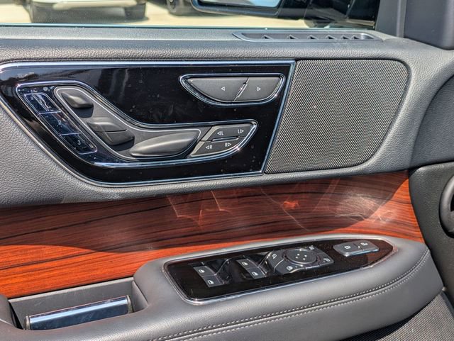 Certified 2023 Lincoln Navigator L Reserve AWD/4WD image 24