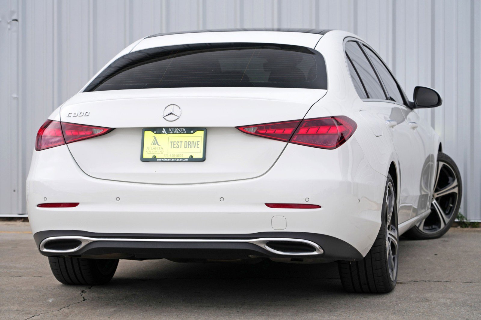 Used 2022 Mercedes-Benz C 300 Sedan w/ Exclusive Trim Package image 4