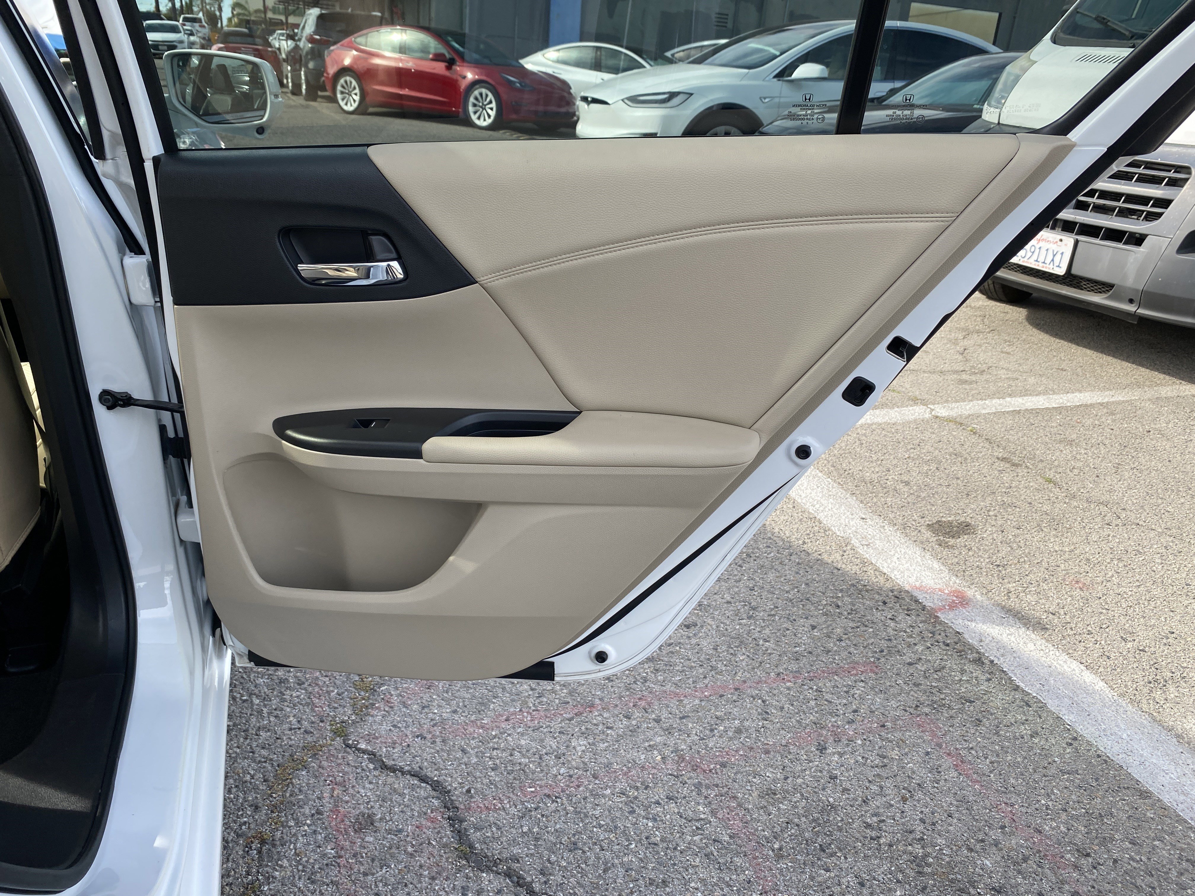 Used 2015 Honda Accord EX-L image 23