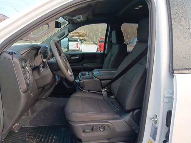 New 2026 Chevrolet Silverado 2500 Custom w/ Custom Value Package image 6