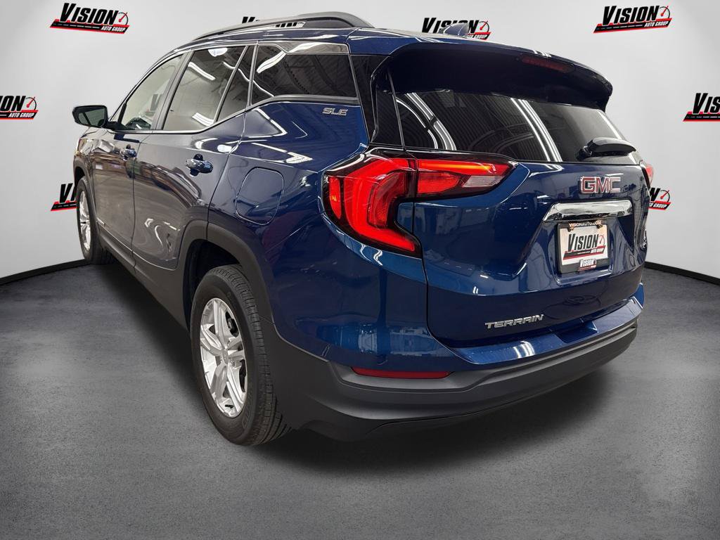 Used 2021 GMC Terrain SLE w/ Driver Convenience Package FWD image 7