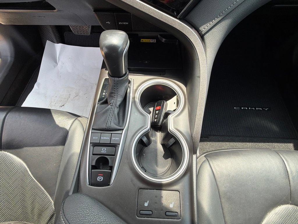Used 2023 Toyota Camry XLE w/ Navigation Package FWD image 24