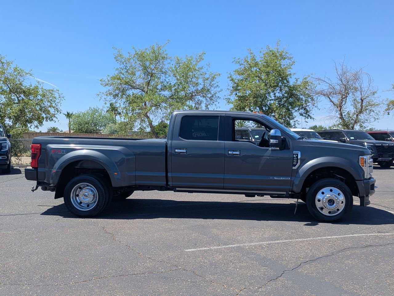 Used 2018 Ford F450 Platinum w/ Platinum Ultimate Package AWD/4WD image 7