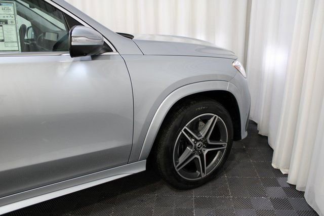 New 2026 Mercedes-Benz GLS 450 4MATIC image 12