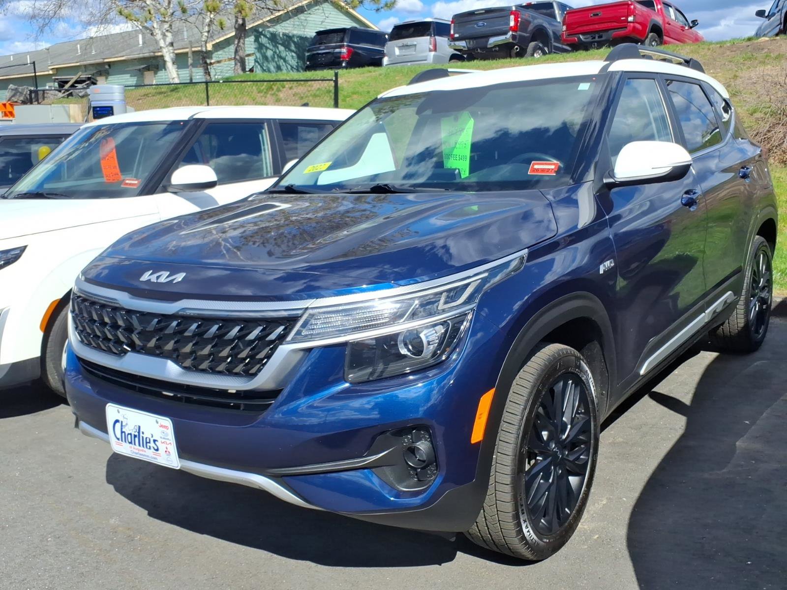 Used 2022 Kia Seltos Nightfall Edition AWD/4WD image 1
