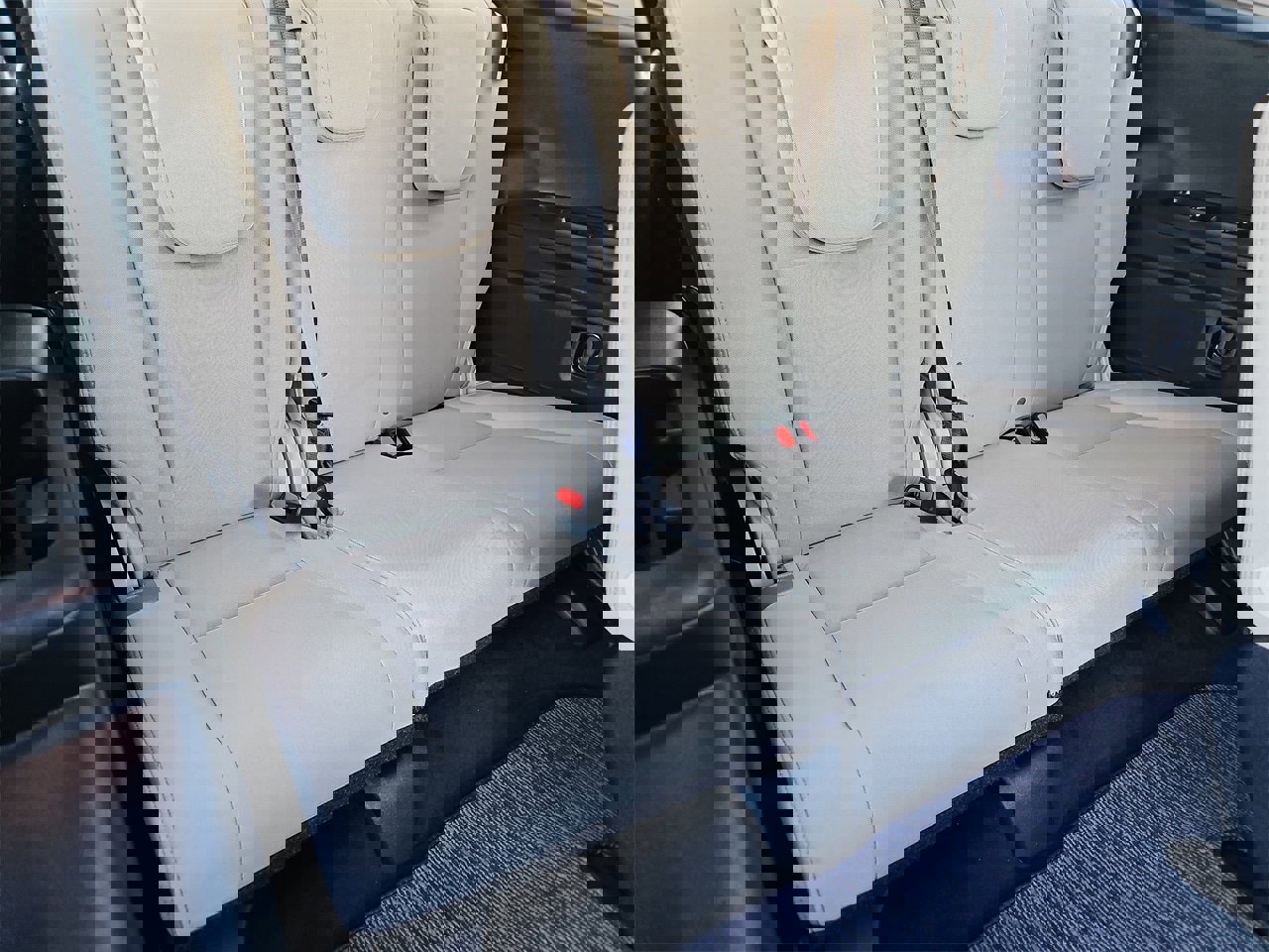 Certified 2023 Subaru Ascent Premium w/ Convenience Package image 12