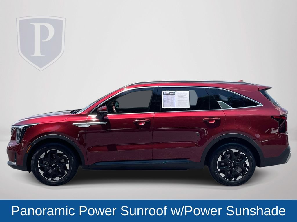 Used 2025 Kia Sorento S w/ Panoramic Sunroof Package FWD image 5
