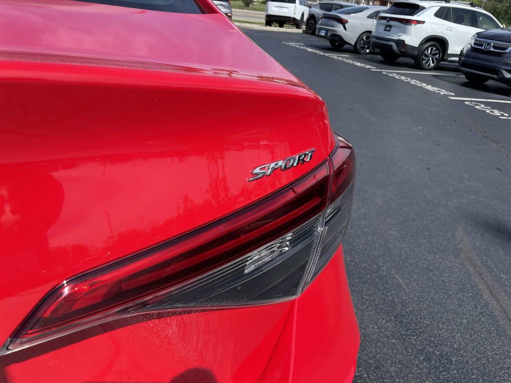 Used 2023 Honda Civic Sport image 6