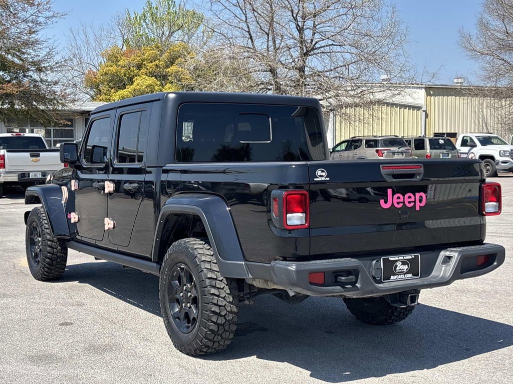 Used 2023 Jeep Gladiator Willys image 3
