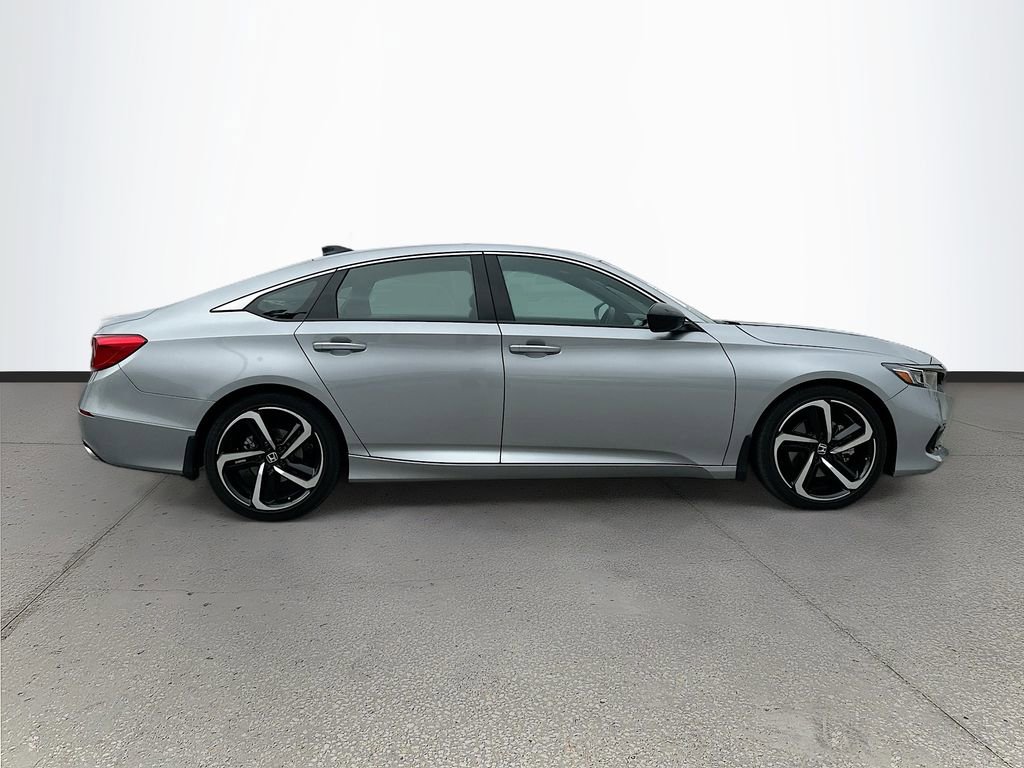 Used 2022 Honda Accord Sport image 8