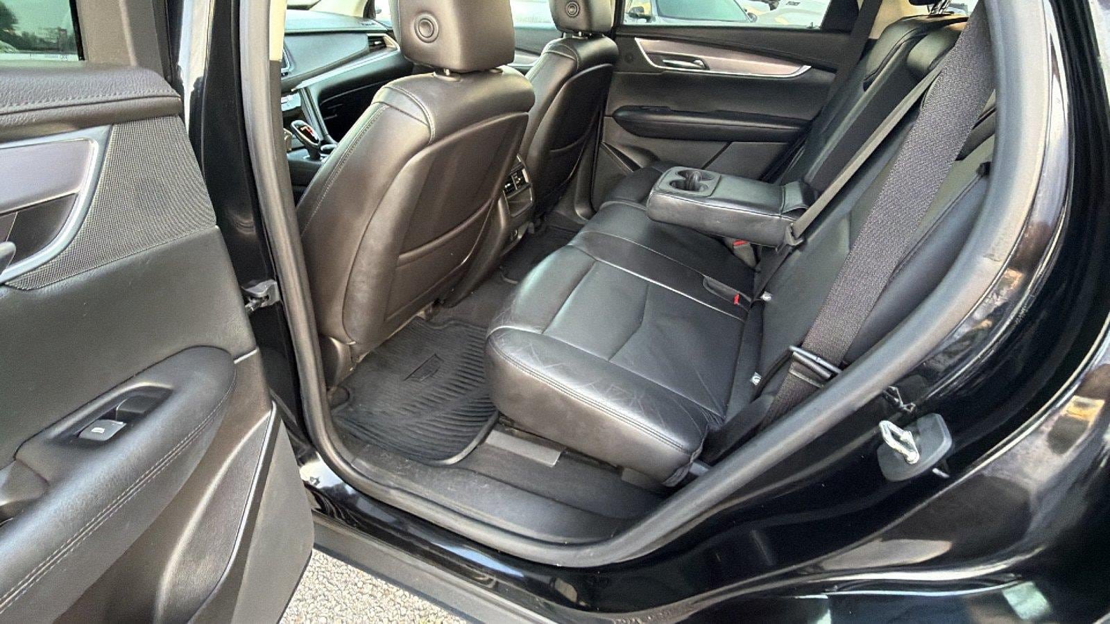 Used 2019 Cadillac XT5 Luxury FWD image 24