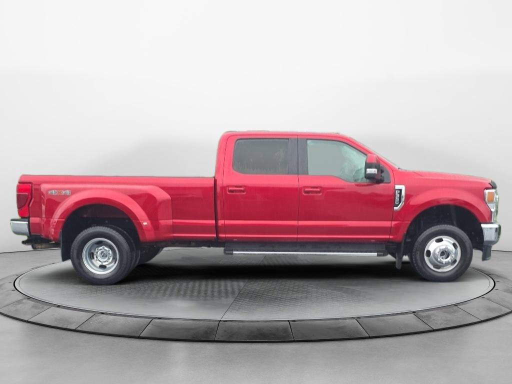 Certified 2022 Ford F350 Lariat w/ Lariat Value Package image 7
