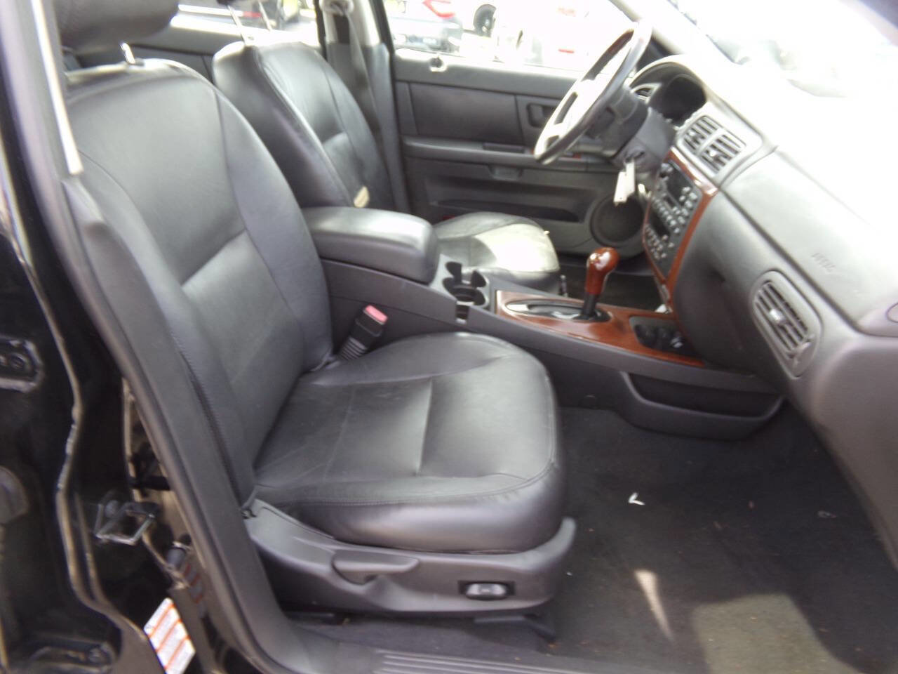 Used 2004 Ford Taurus SEL image 21