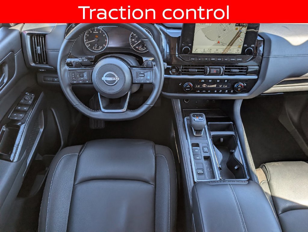 Used 2025 Nissan Pathfinder SL FWD image 26