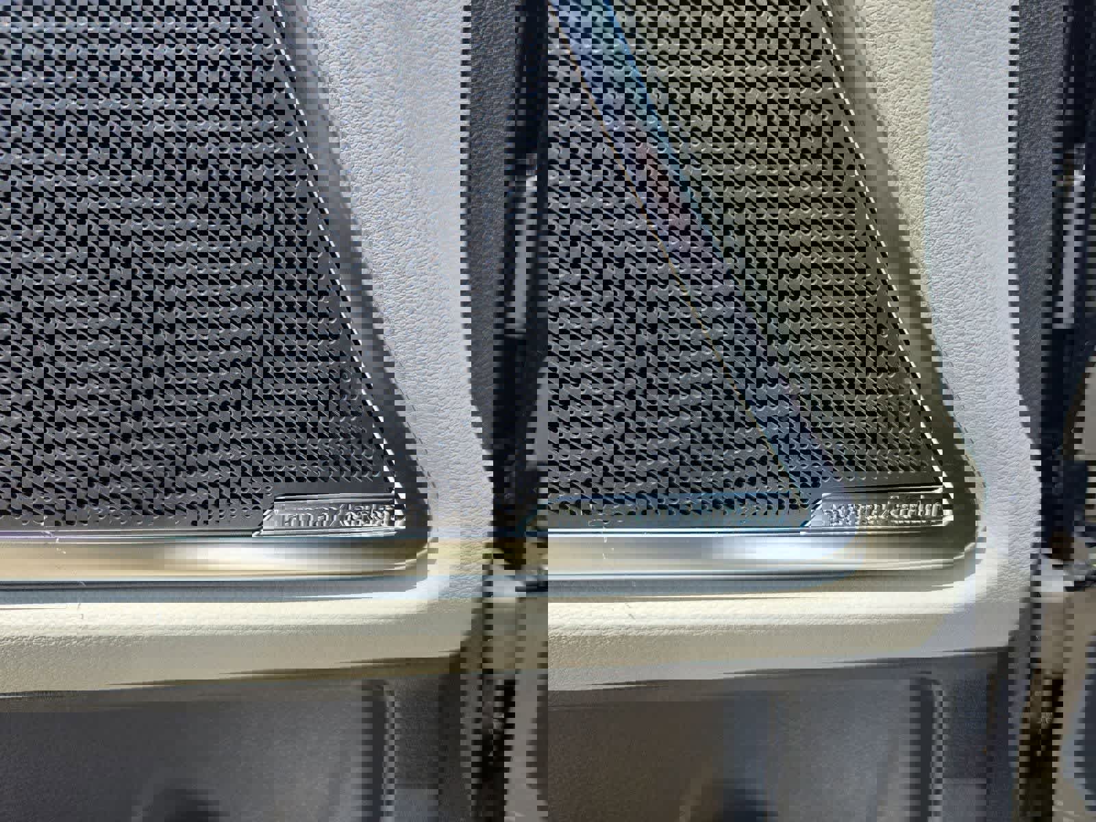 Certified 2025 Kia Telluride SX AWD/4WD image 30