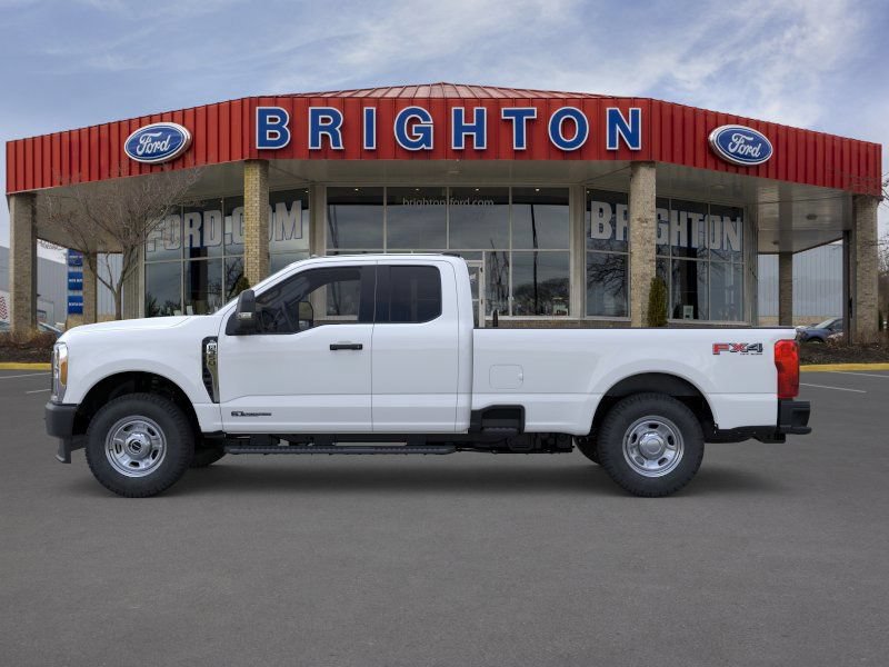Used 2026 Ford F350 XL w/ FX4 Off-Road Package AWD/4WD image 3