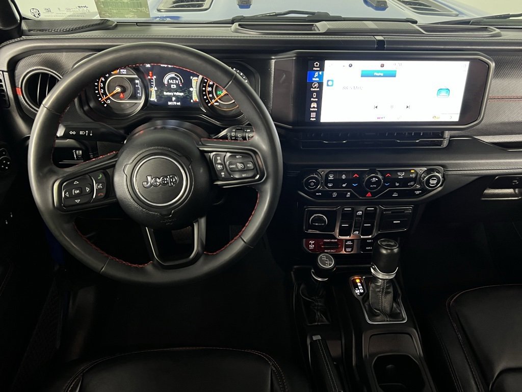 Certified 2024 Jeep Wrangler Unlimited Rubicon w/ Convenience Group image 13