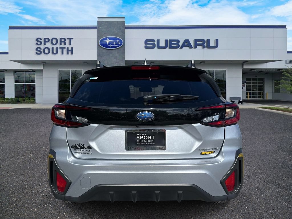 Used 2025 Subaru Crosstrek 2.5i Sport AWD/4WD image 4