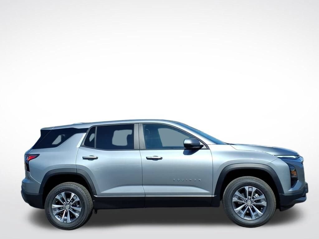 New 2027 Chevrolet Equinox LT w/ Convenience Package II FWD image 2