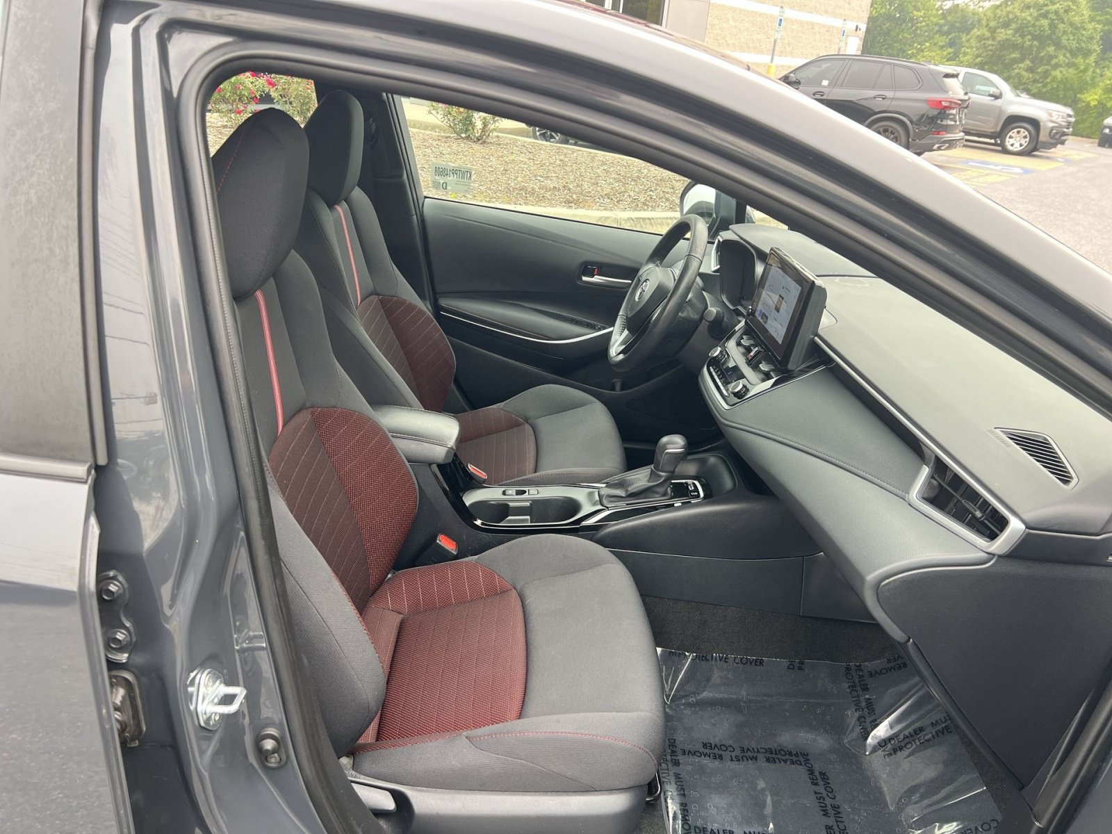 Used 2023 Toyota Corolla SE FWD image 24