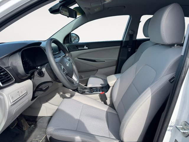 Used 2020 Hyundai Tucson SE image 11