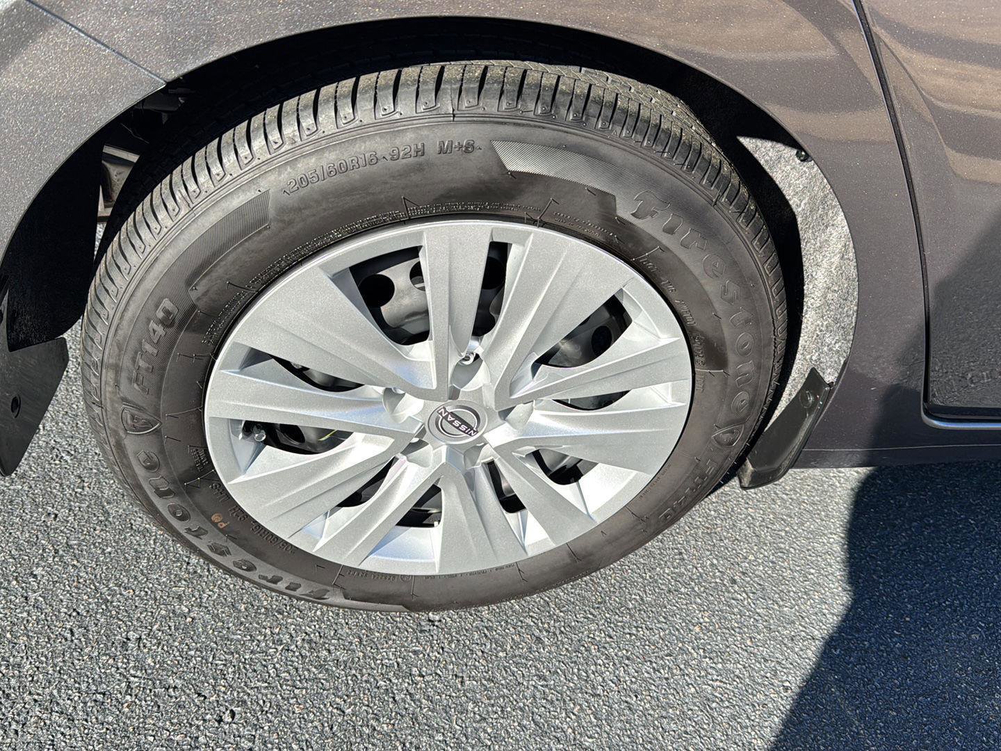 Used 2025 Nissan Sentra S image 31