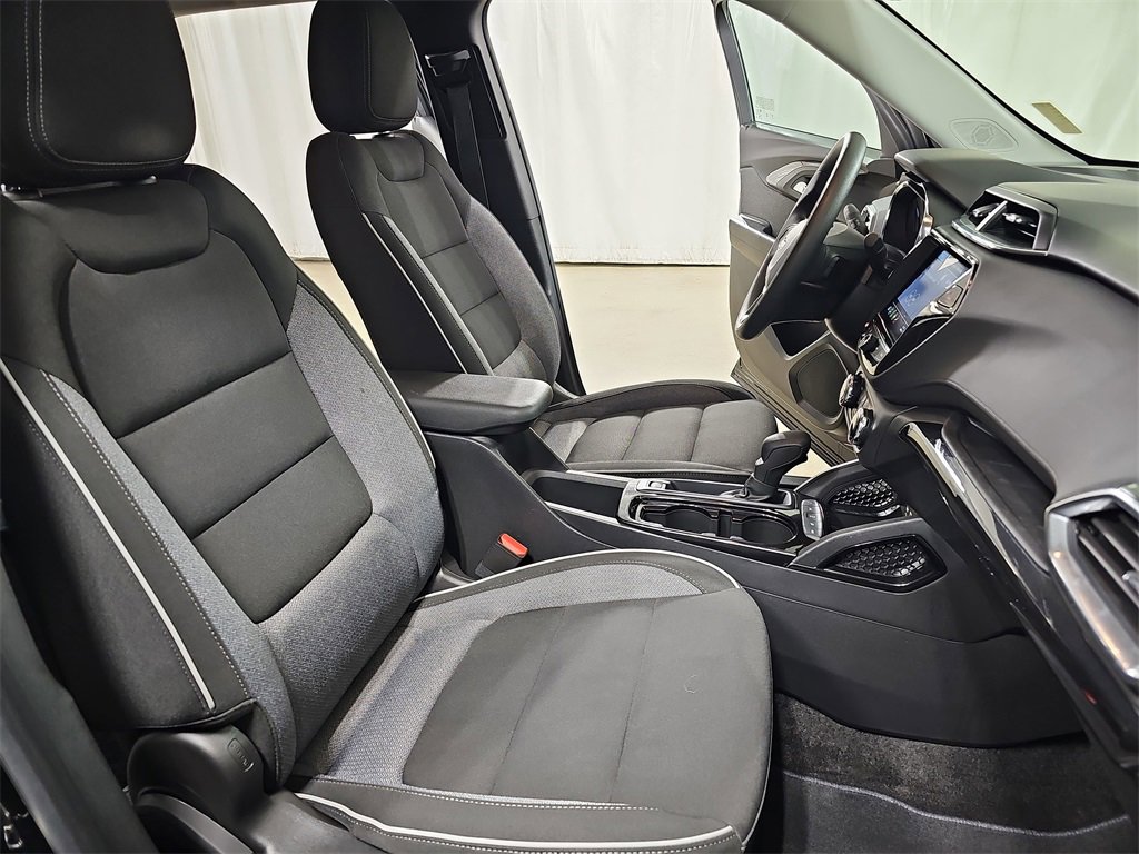 Certified 2023 Chevrolet TrailBlazer LT w/ Convenience Package image 16