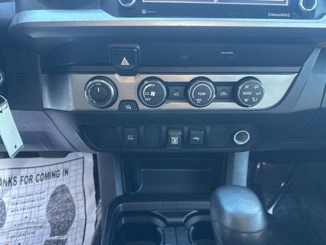 Used 2020 Toyota Tacoma SR5 image 24